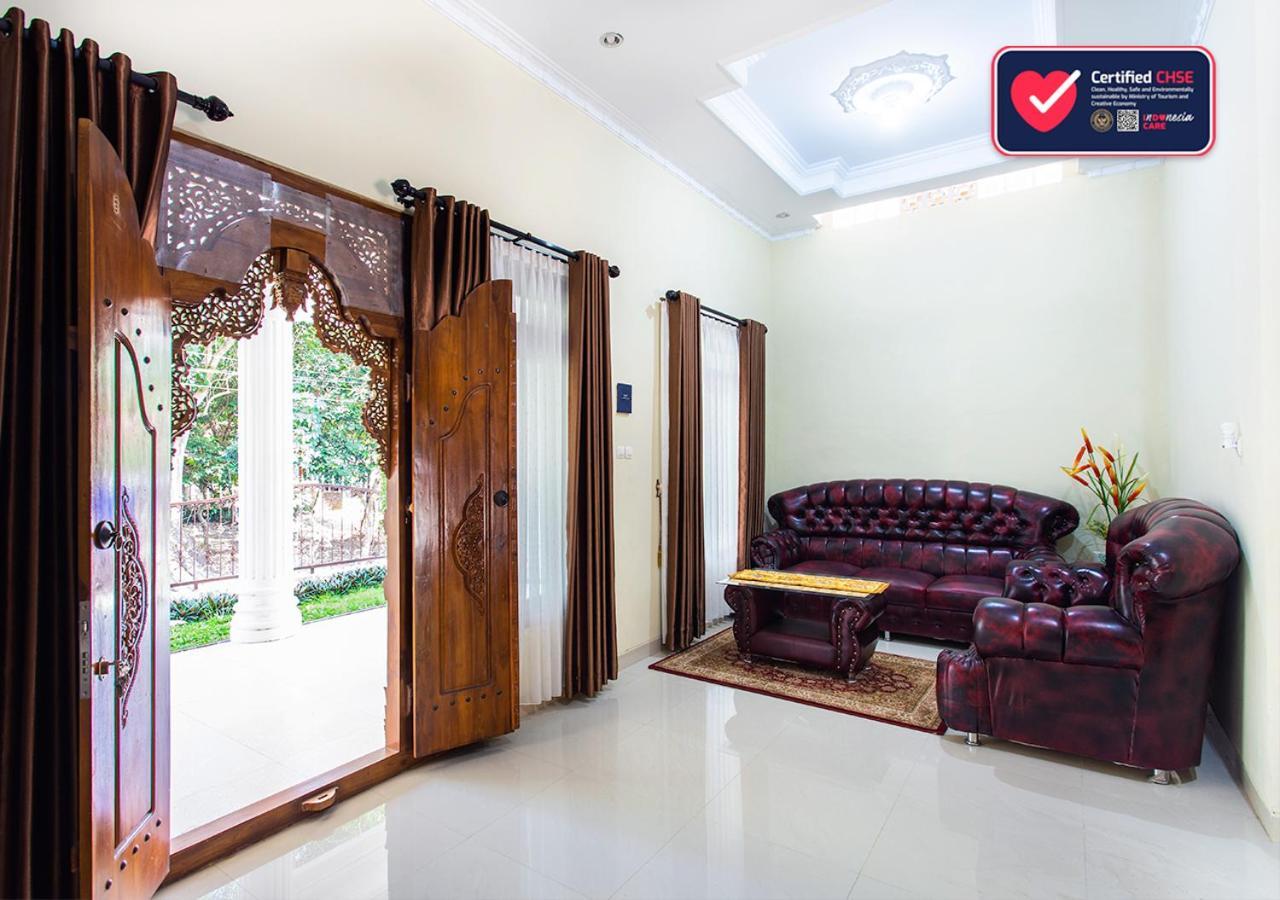 Omah Etam Villa Blaburan Esterno foto
